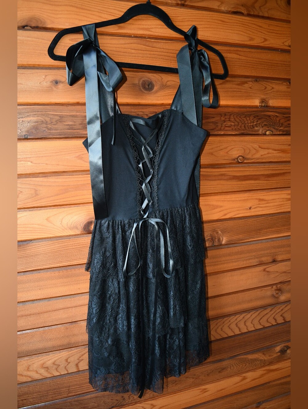 Lovely U-Dear Gothic Lace Black Mini Ruffle Dress